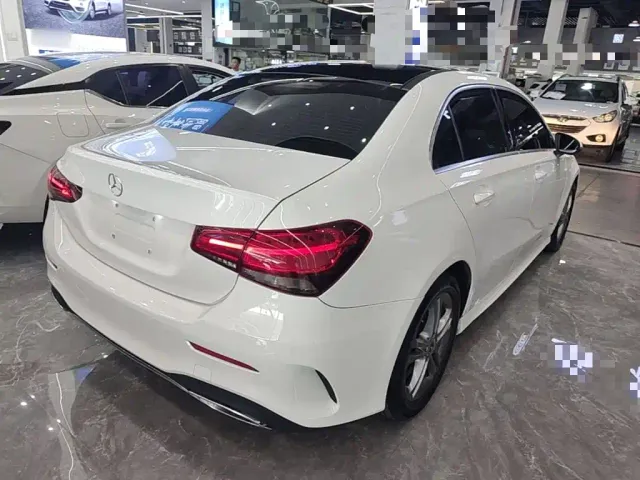 Mercedes-Benz A-Class — Фото автомобиля 6