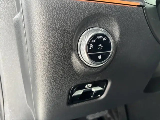 Mercedes-Benz C-Class — Фото автомобиля 14