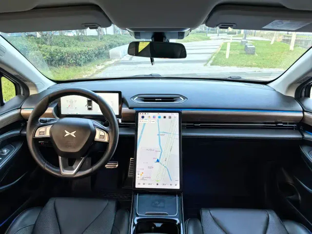 Xpeng P5 — Фото автомобиля 12