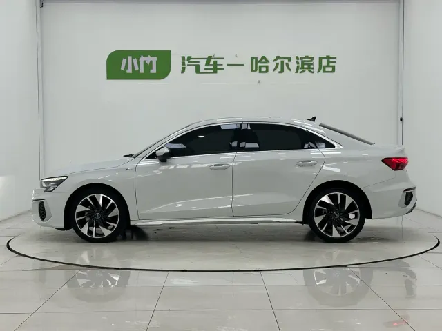 Audi A3 — Фото автомобиля 5