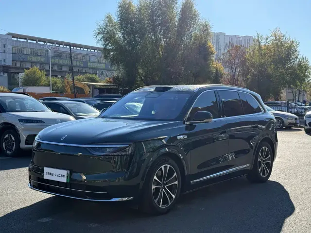 Фотография автомобиля — Aito M7