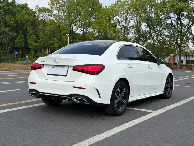 Mercedes-Benz A-Class — Фото автомобиля 5
