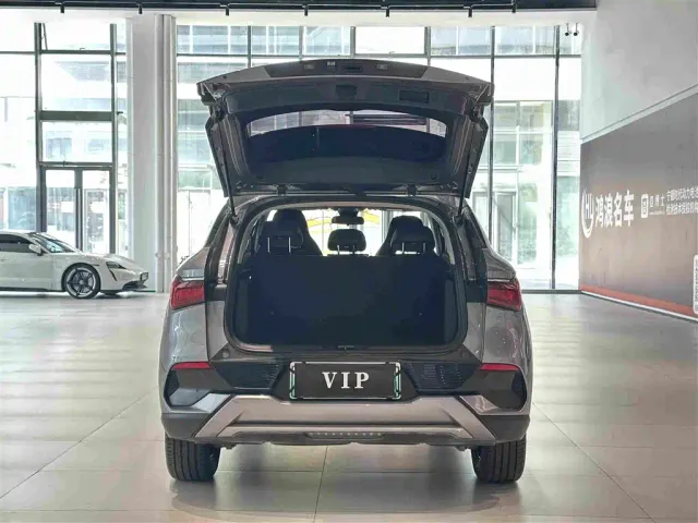 BYD Yuan PLUS — Фото автомобиля 29
