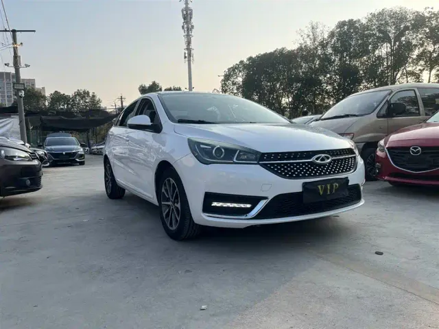 Chery Arrizo 5 — Фото автомобиля 3