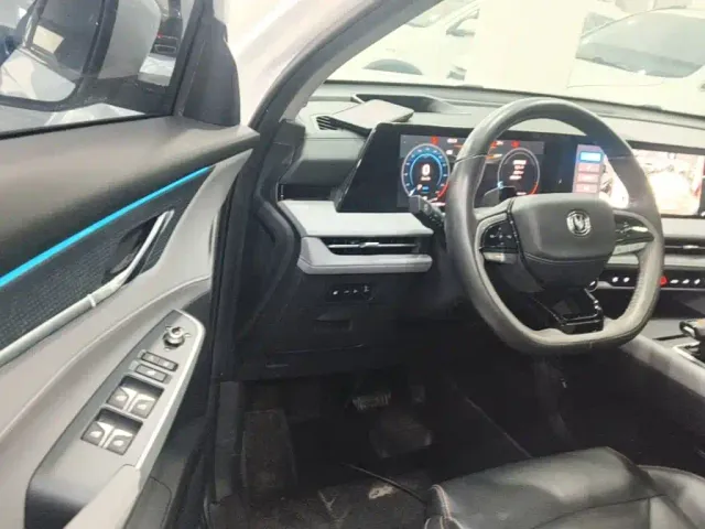 Changan CS75 Plus — Фото автомобиля 15