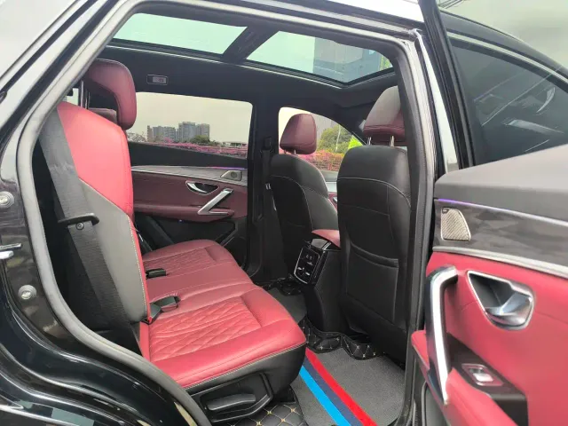 Jetour X70 Plus — Фото автомобиля 12
