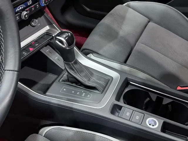 Audi Q3 — Фото автомобиля 13