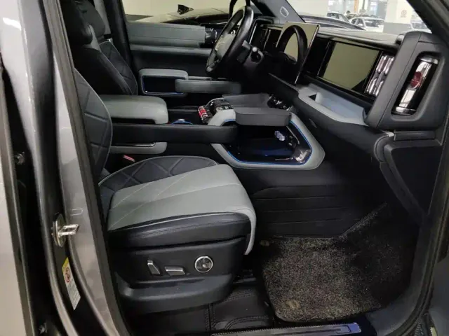 BYD FangChengBao Leopard 5 — Фото автомобиля 8