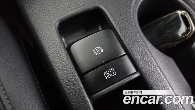 Kia Seltos Бензин 1.6 турбо 2WD — Фото автомобиля 24
