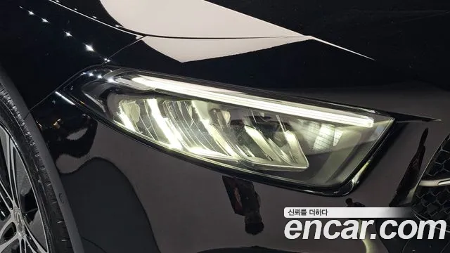 Mercedes-Benz A-Class W177 — Фото автомобиля 7
