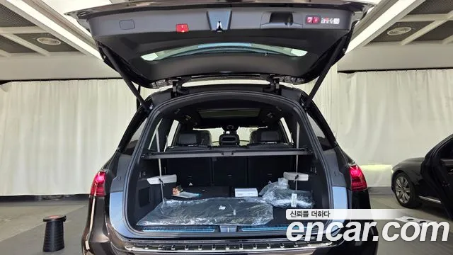 Mercedes-Benz GLS-Class — Фото автомобиля 16