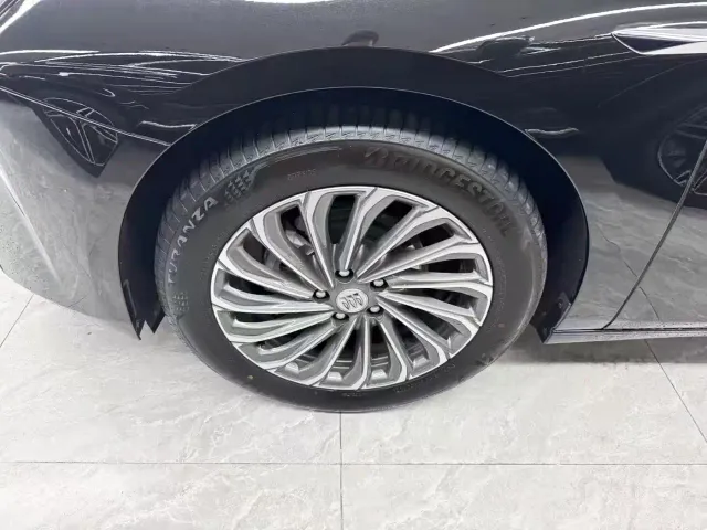 Buick LaCrosse — Фото автомобиля 21