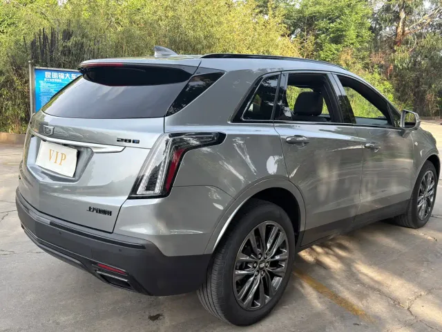 Cadillac XT5 — Фото автомобиля 12