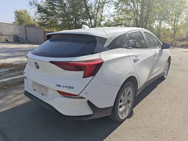 Buick Velite 6 — Фото автомобиля 6