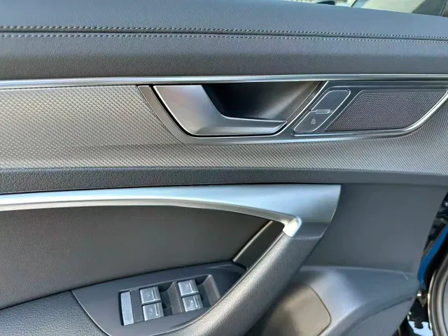 Audi A6L — Фото автомобиля 17