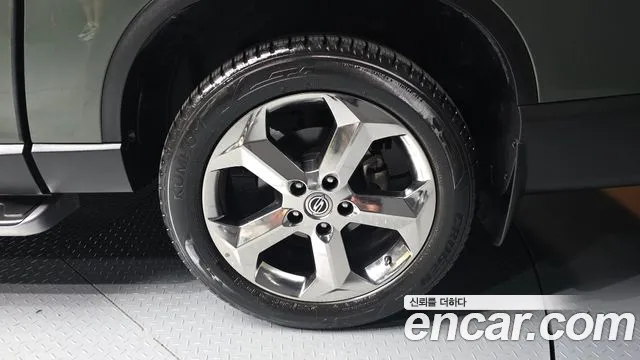 KG_Mobility_Ssangyong Rexton Новый Rexton Sport Khan Дизель 2.2 4WD — Фото автомобиля 21