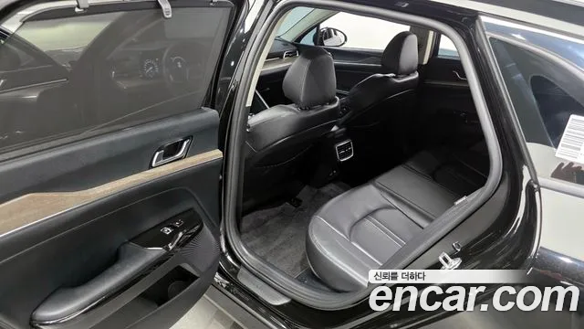 Kia K5 Noblesse — Фото автомобиля 11