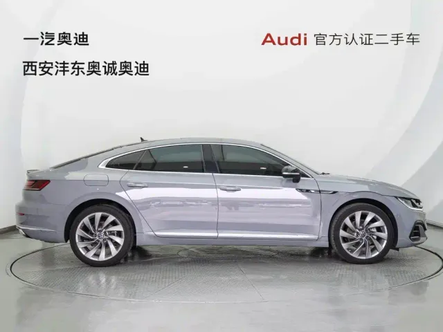 Volkswagen FAW-Volkswagen CC 2023 380TSI Eye-catching Edition — Фото автомобиля 3