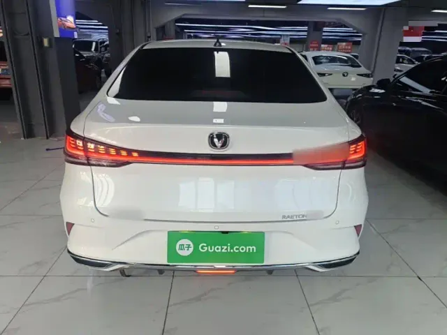 Changan Raeton Plus — Фото автомобиля 5
