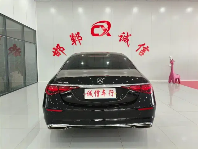 Mercedes-Benz S-Class — Фото автомобиля 5