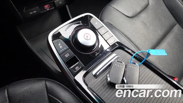 Kia Niro — Фото автомобиля 12