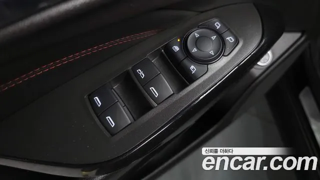ChevroletGMDaewoo Trax Trax Кроссовер — Фото автомобиля 30