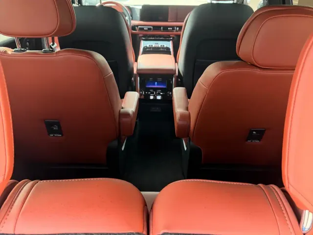 Lincoln Aviator — Фото автомобиля 11