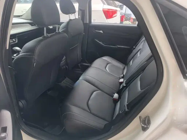 Ford Escort — Фото автомобиля 16