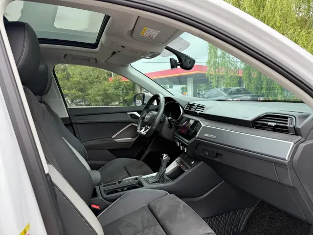 Audi Q3 — Фото автомобиля 17