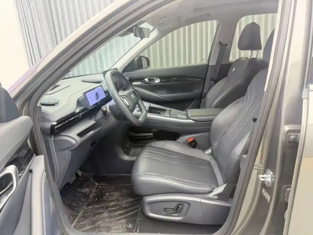 Geely Galaxy E5 — Фото автомобиля 7