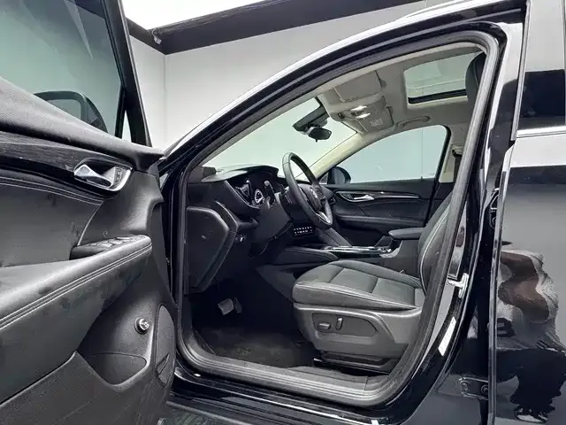 Buick Envision S — Фото автомобиля 12