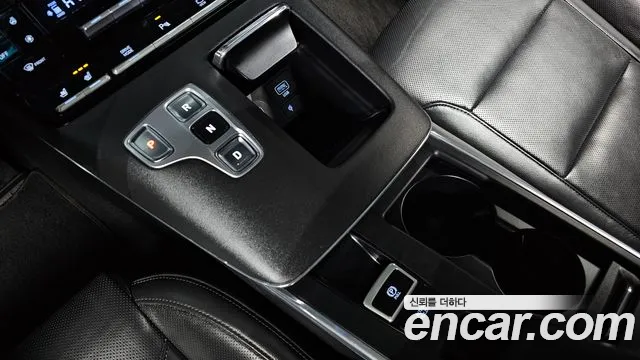 Hyundai Grandeur Новый Grandeur IG — Фото автомобиля 9