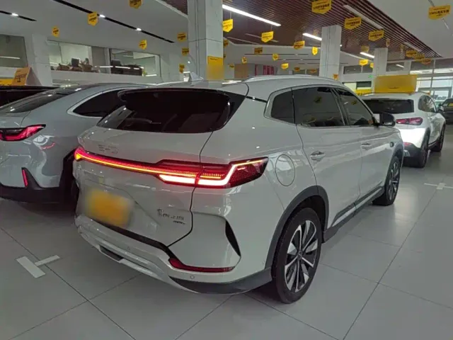 BYD Song PLUS — Фото автомобиля 6