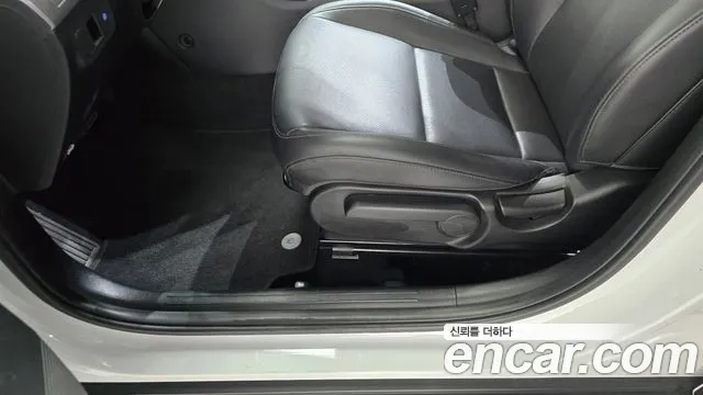 Hyundai Kona SX2 — Фото автомобиля 28