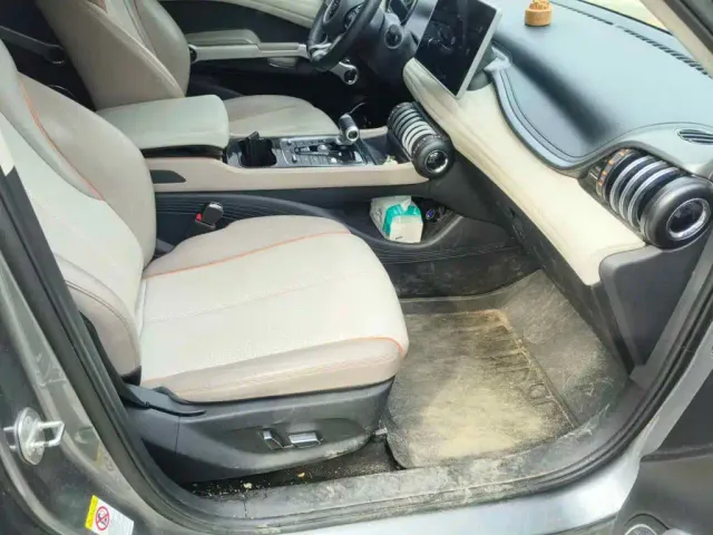 BYD Yuan PLUS — Фото автомобиля 10