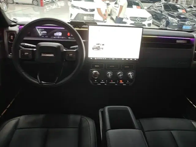 iCAR V23 — Фото автомобиля 9