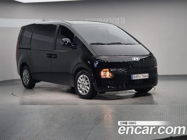 Hyundai Staria Staria Карго 5 мест — Фото автомобиля 3