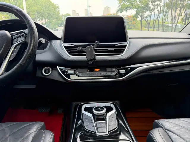 Maxus G20 — Фото автомобиля 16
