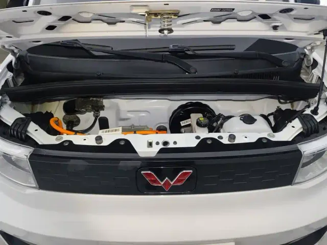 Wuling Hongguang Mini EV — Фото автомобиля 10