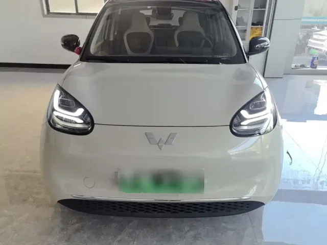 Wuling Bingo — Фото автомобиля 2