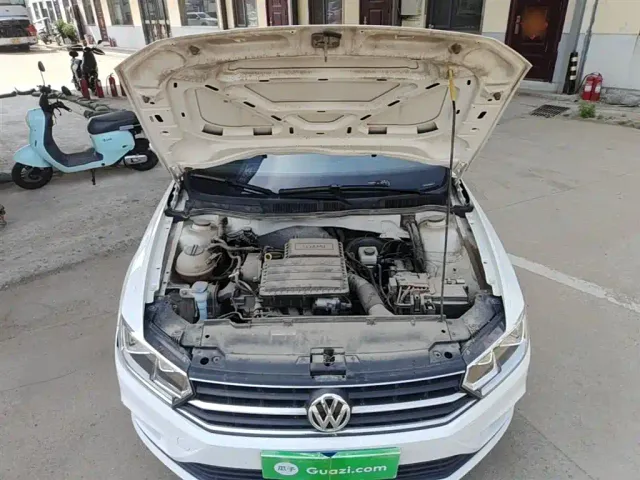 Volkswagen Bora — Фото автомобиля 19