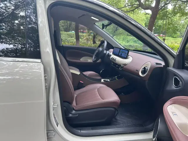 Wuling Bingo — Фото автомобиля 5