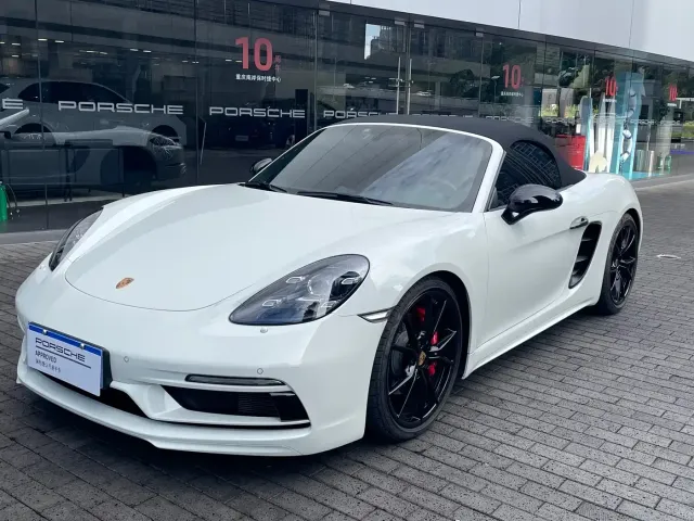 Фотография автомобиля — Porsche 718