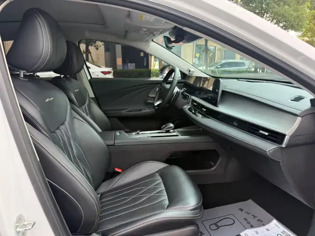 Chery Arrizo 8 — Фото автомобиля 11