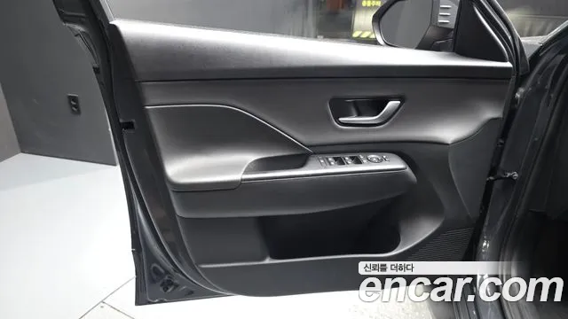 Hyundai Kona — Фото автомобиля 24