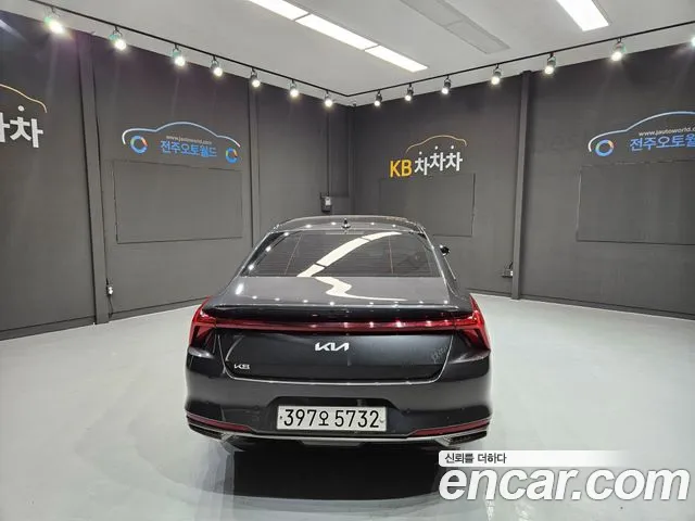 Kia K8 — Фото автомобиля 3