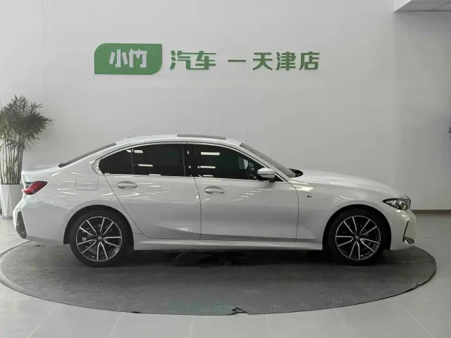 BMW 3 Series — Фото автомобиля 6