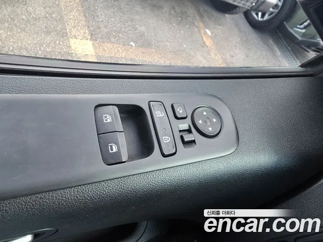 Hyundai Staria — Фото автомобиля 17