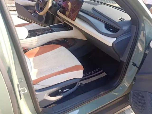 BYD Seal 06 GT — Фото автомобиля 8