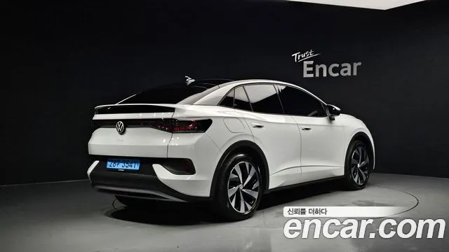 Volkswagen ID.5 — Фото автомобиля 2